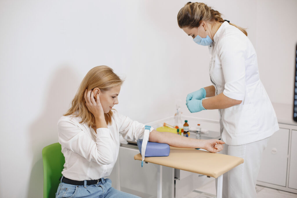 Pregătirea corectă pentru analize medicale: sfaturi utile