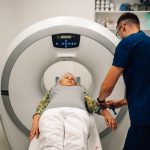 Ce facem înainte de investigațiile CT și RMN: ghid practic pentru pacient