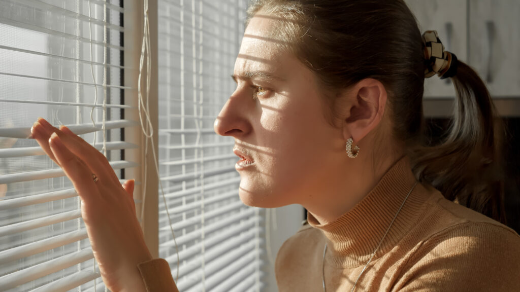 Autism la femei adulte: diagnostic și provocări